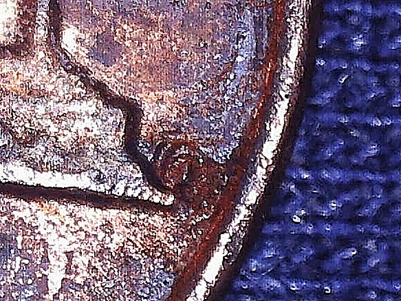 1982-P-Large-Date...misaligned-Die?